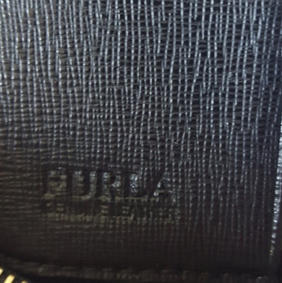 Furla Wallet Crocodile Zip Around NWT - Picture 5 of 8
